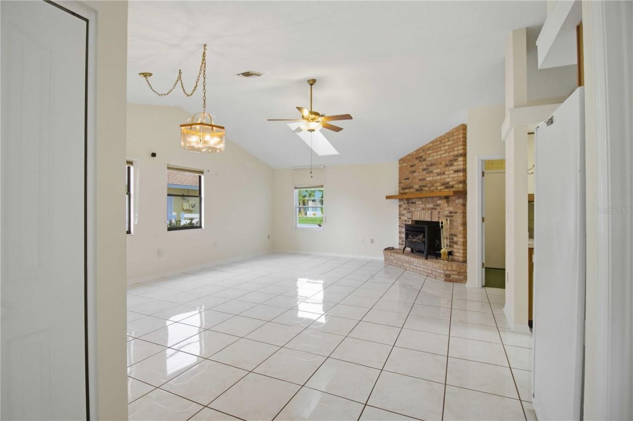5705 39th Street Circle E, Bradenton, FL 34203 Photo