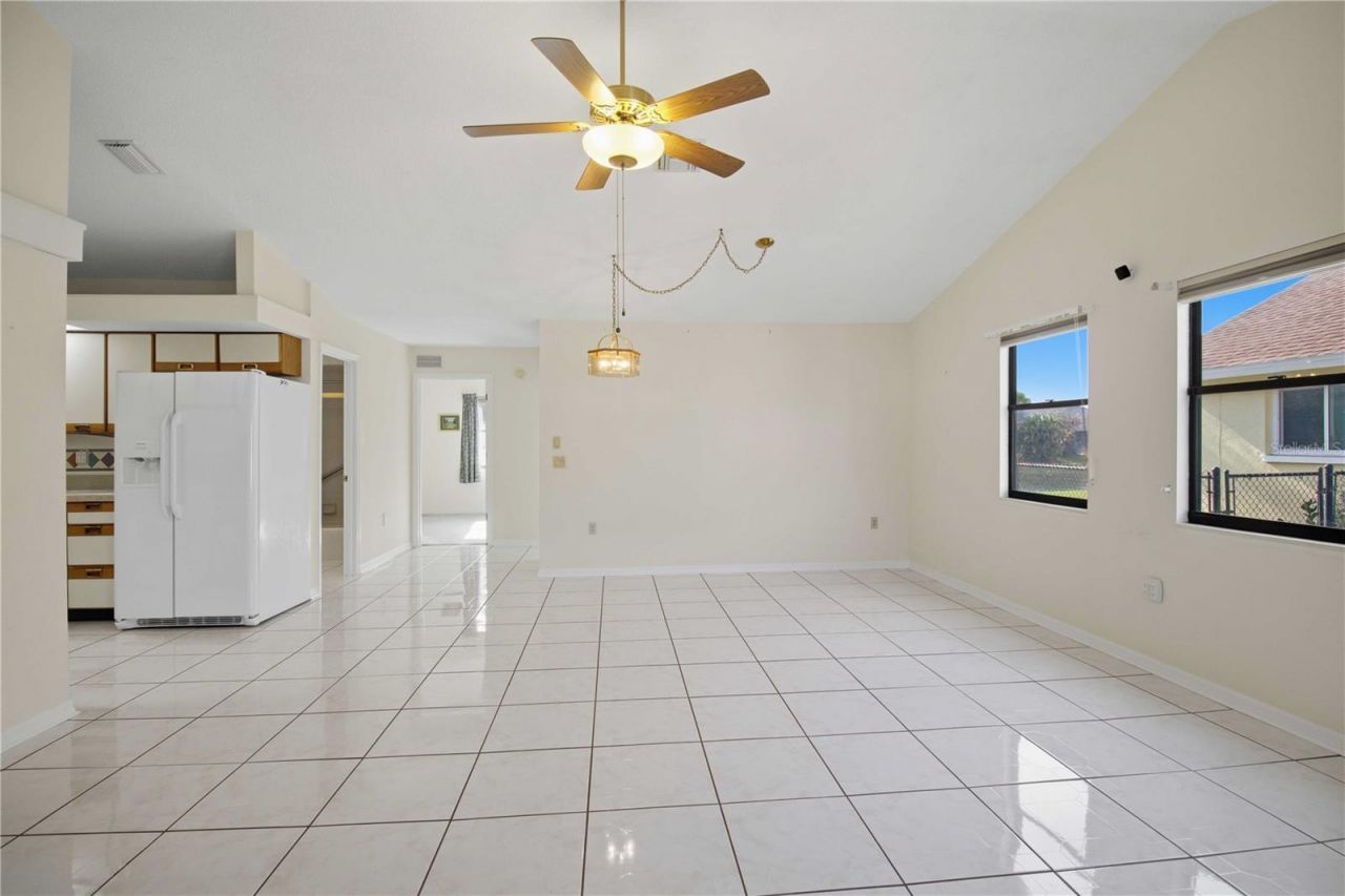 5705 39th Street Circle E, Bradenton, FL 34203 Photo