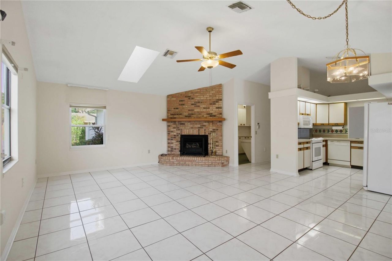 5705 39th Street Circle E, Bradenton, FL 34203 Photo