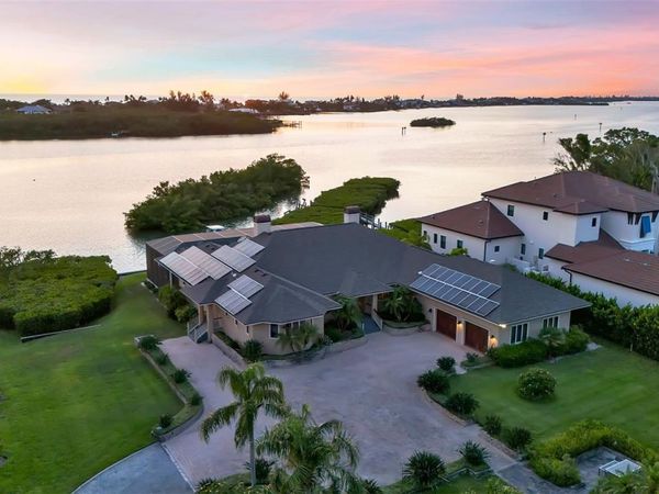 612 LAUREL ROAD W, NOKOMIS, FL 34275