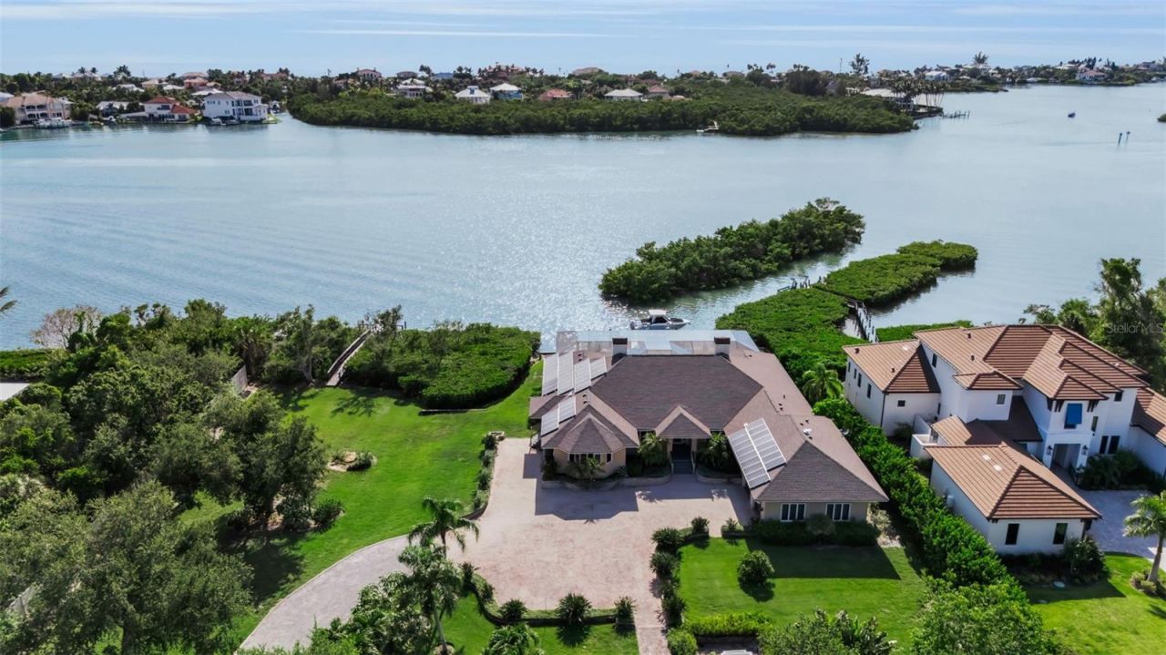612 Laurel Road W, Nokomis, FL 34275 Photo