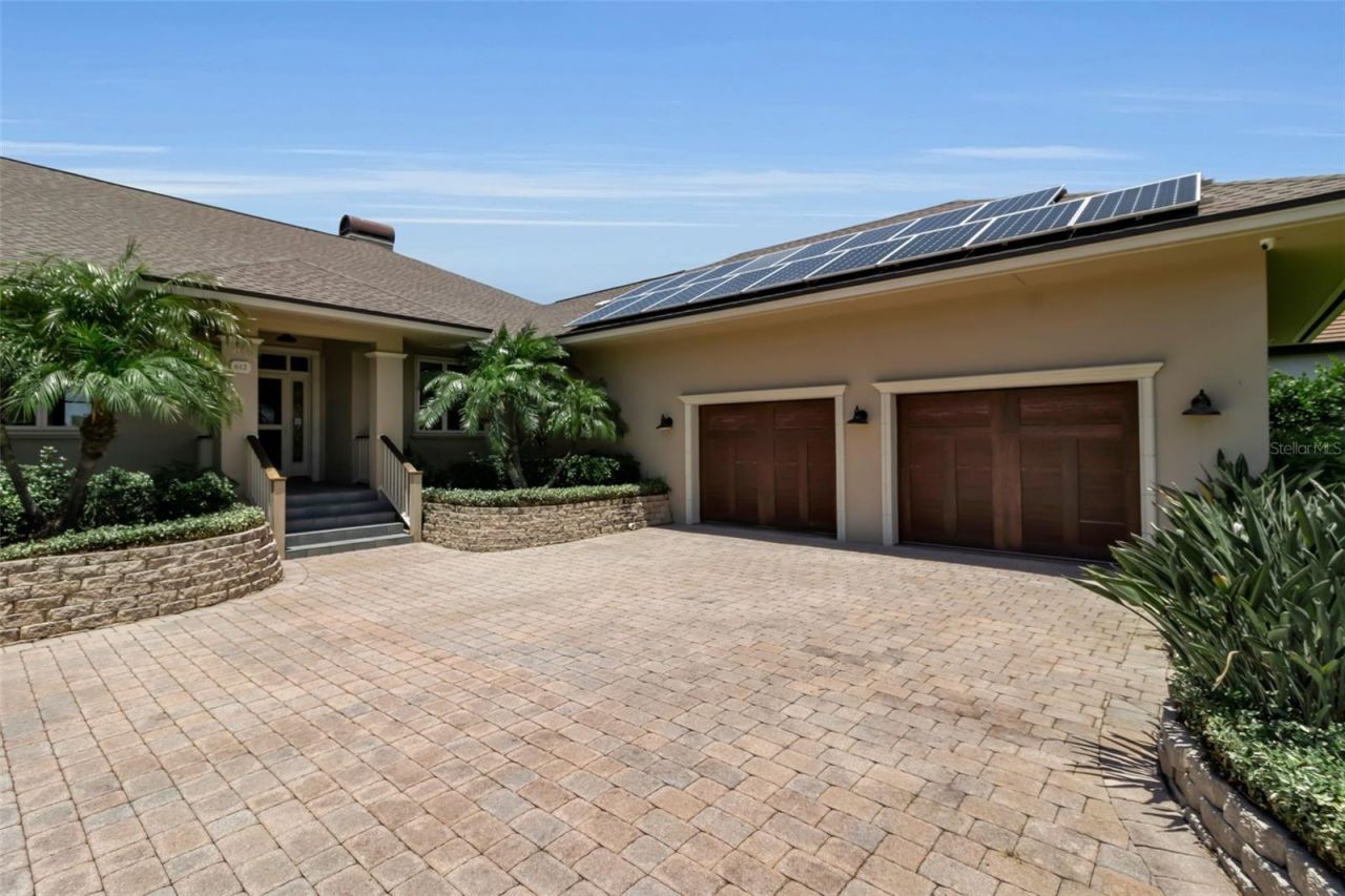 612 Laurel Road W, Nokomis, FL 34275 Photo