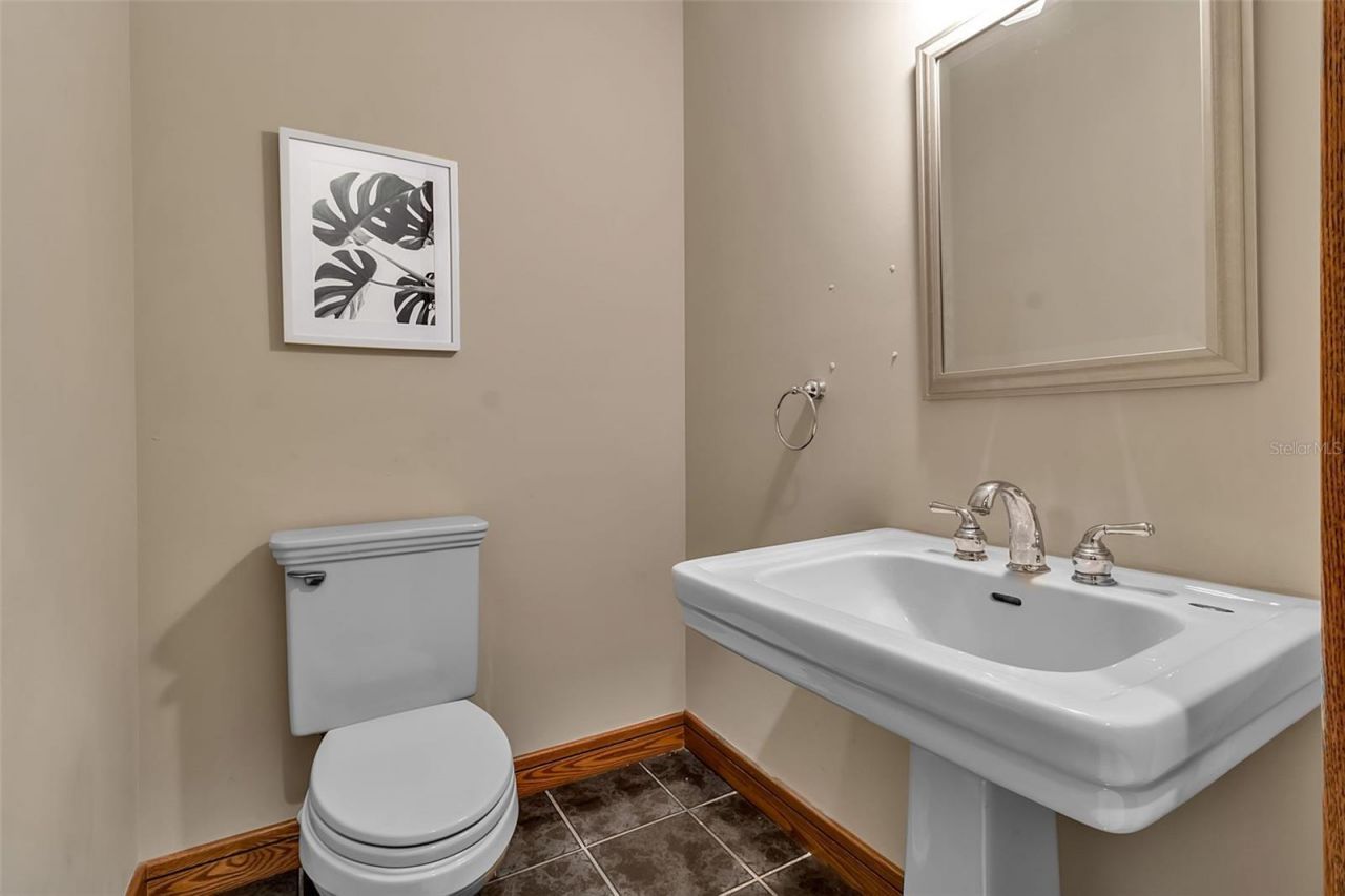 612 Laurel Road W, Nokomis, FL 34275 Photo