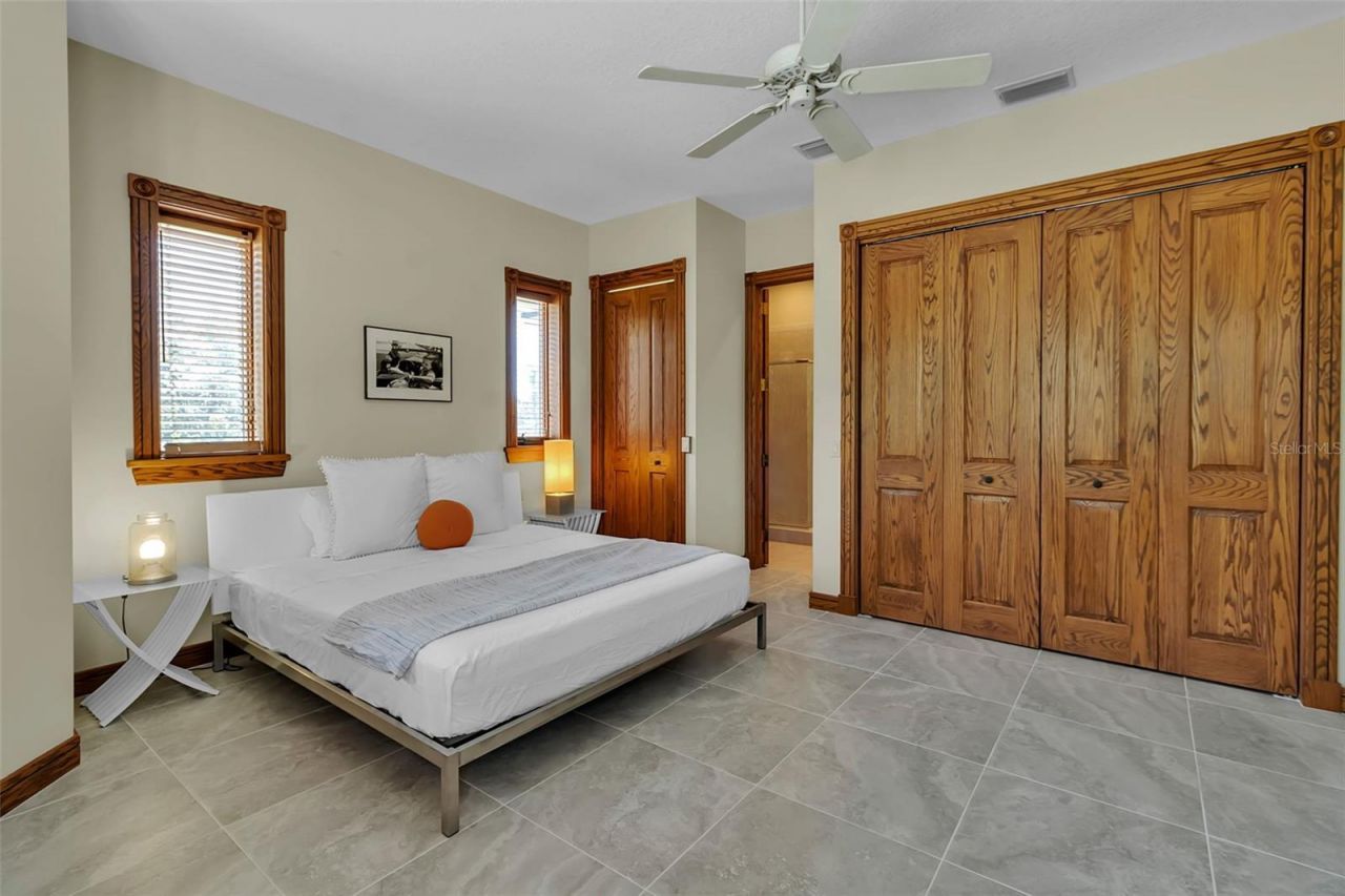 612 Laurel Road W, Nokomis, FL 34275 Photo