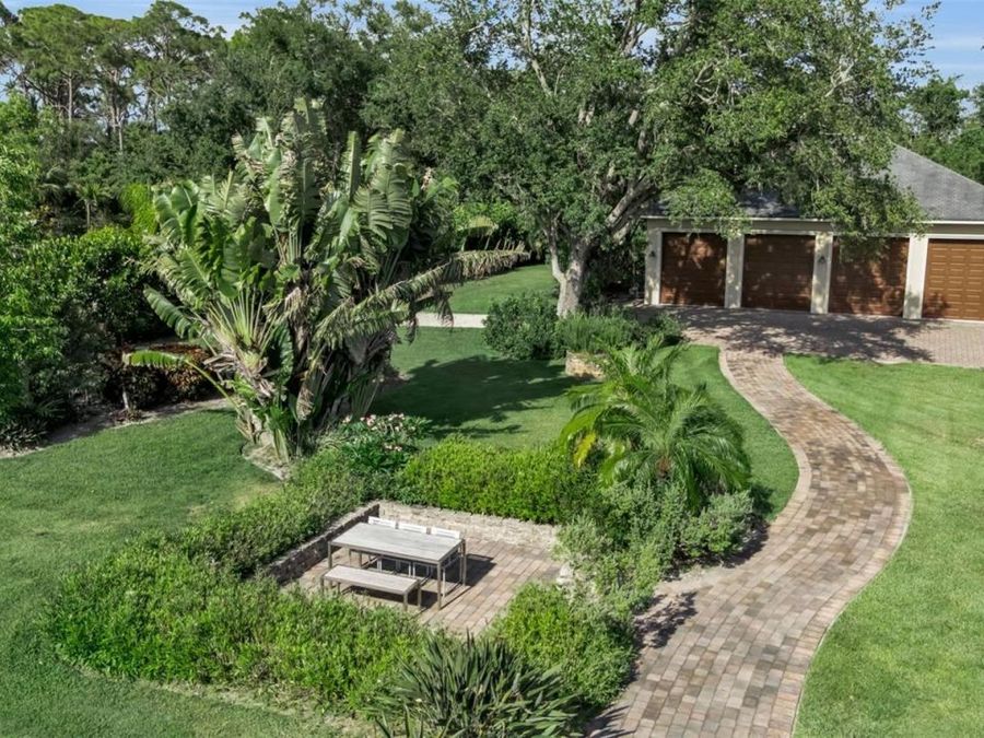 Property Image 79