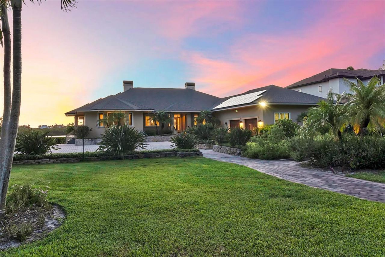 612 Laurel Road W, Nokomis, FL 34275 Photo