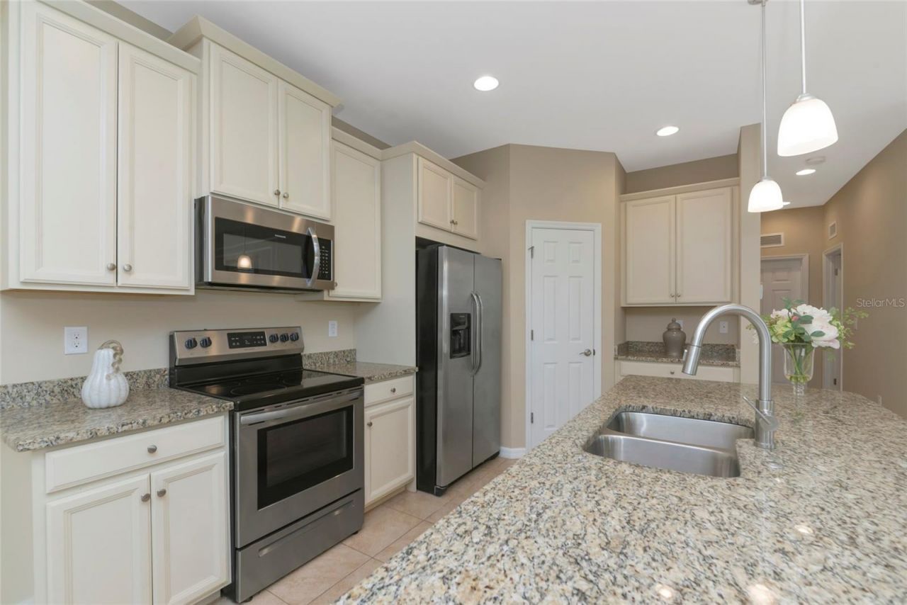4296 Expedition Way , Unit 104, Osprey, FL 34229 Photo