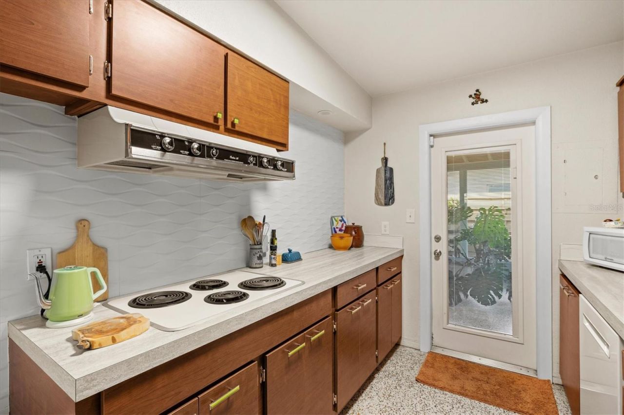 2504 N Radcliffe Place, Bradenton, FL 34207 Photo