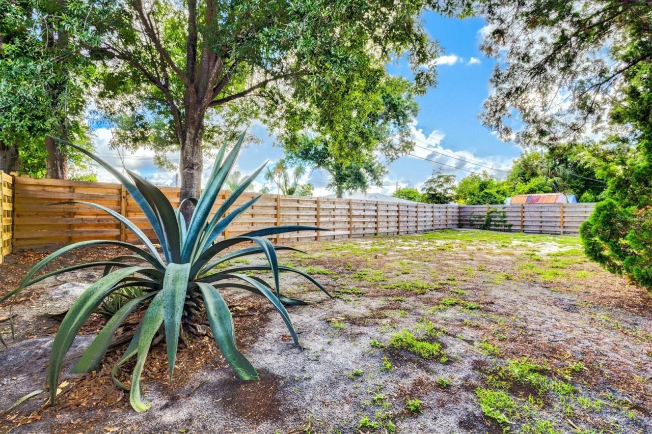 2504 N Radcliffe Place, Bradenton, FL 34207 Photo