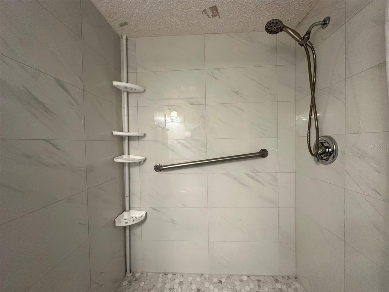 3658 Lake Bayshore Drive , Unit 320, Bradenton, FL 34205 Photo