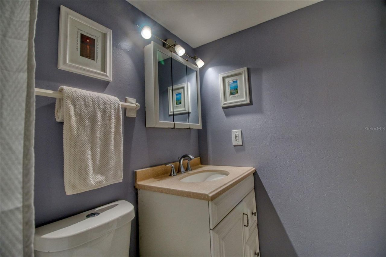3658 Lake Bayshore Drive , Unit 320, Bradenton, FL 34205 Photo