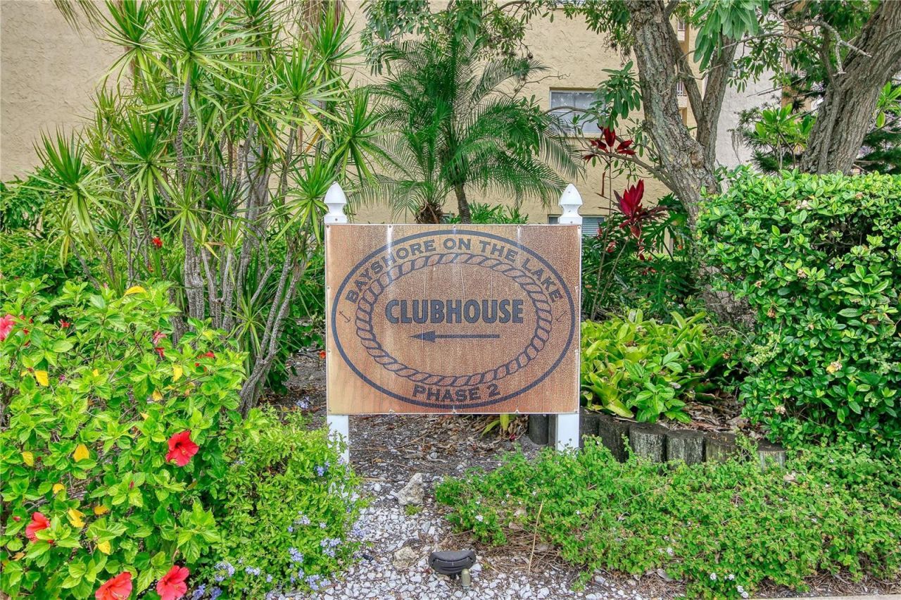 3658 Lake Bayshore Drive , Unit 320, Bradenton, FL 34205 Photo