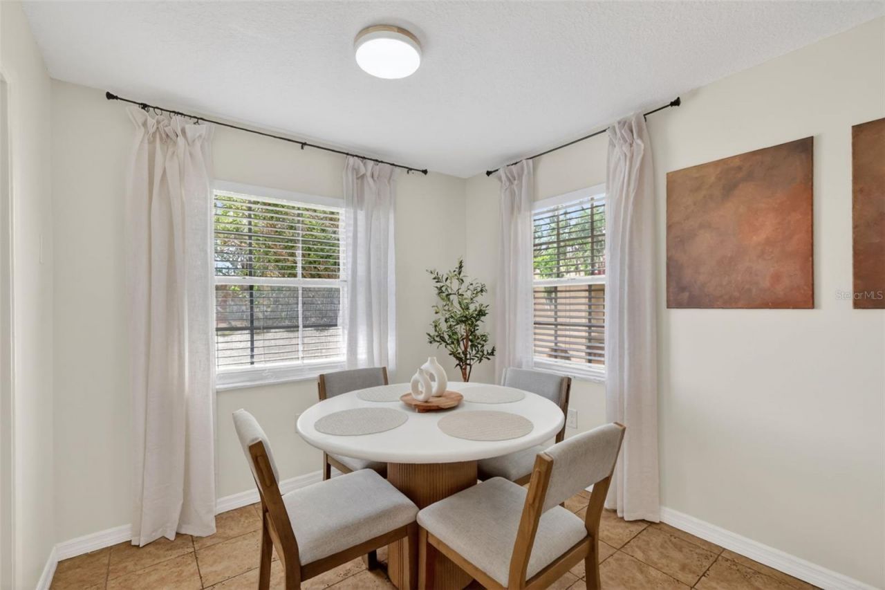 1112 W Main Street , Unit E7, Leesburg, FL 34748 Photo