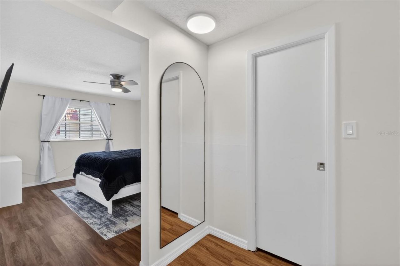 1112 W Main Street , Unit E7, Leesburg, FL 34748 Photo