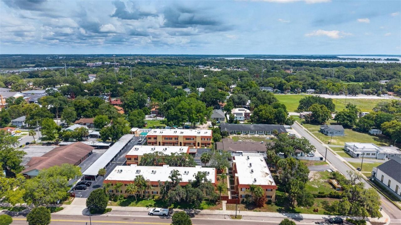 1112 W Main Street , Unit E7, Leesburg, FL 34748 Photo