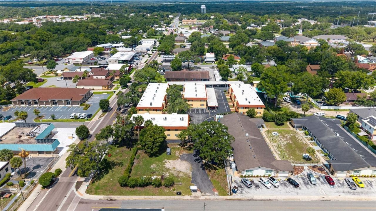 1112 W Main Street , Unit E7, Leesburg, FL 34748 Photo
