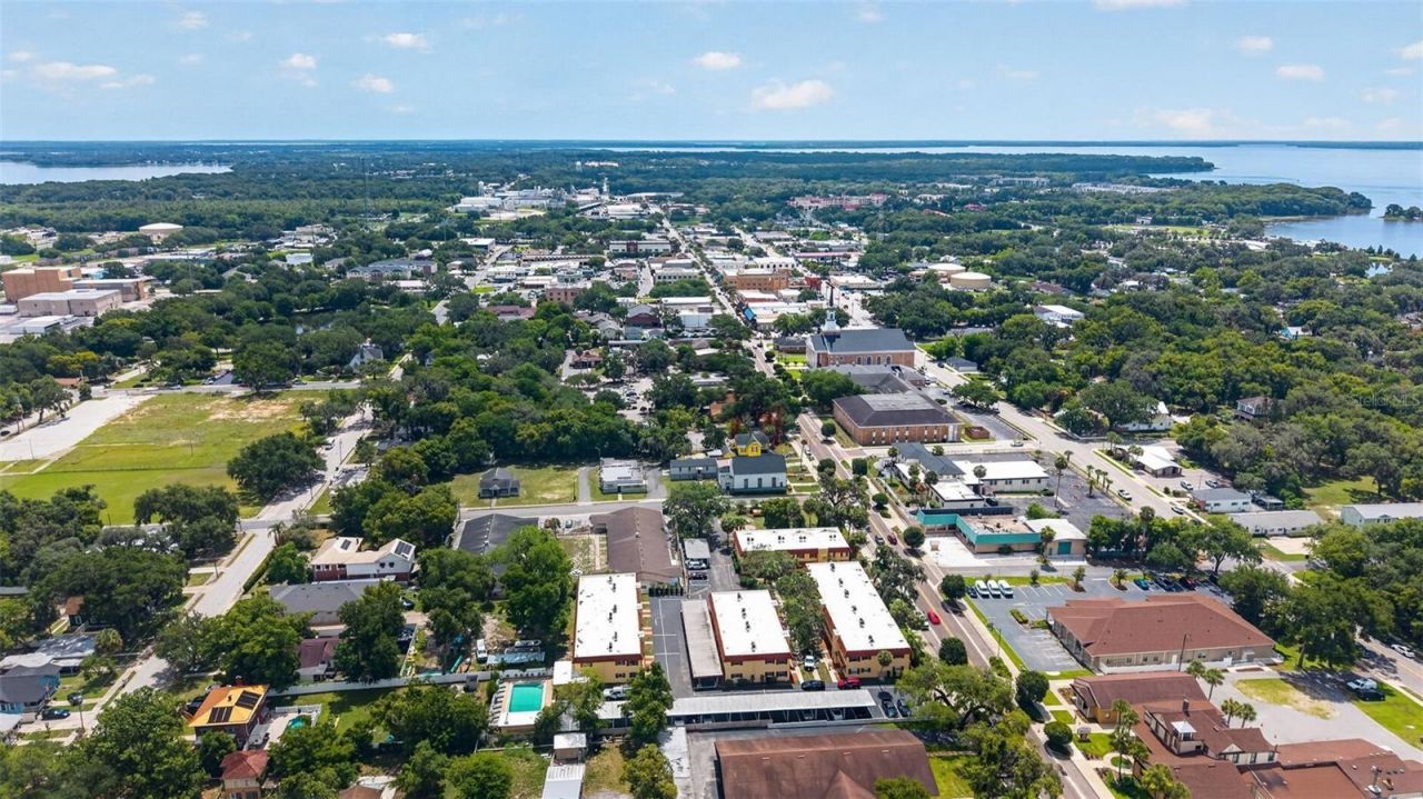 1112 W Main Street , Unit E7, Leesburg, FL 34748 Photo