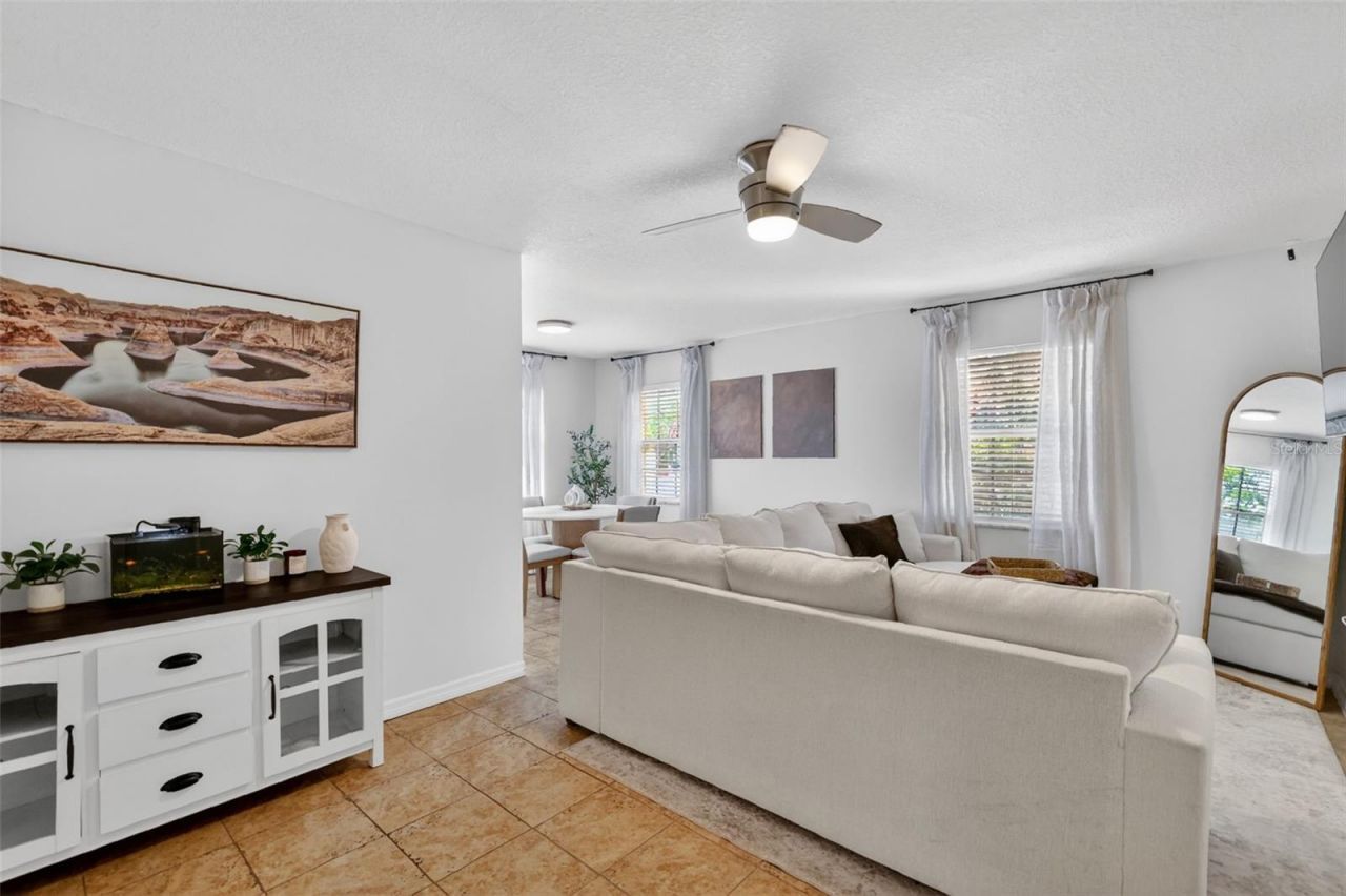 1112 W Main Street , Unit E7, Leesburg, FL 34748 Photo