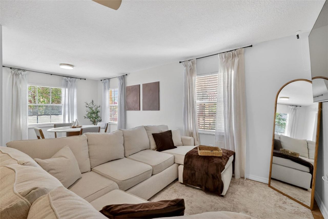 1112 W Main Street , Unit E7, Leesburg, FL 34748 Photo