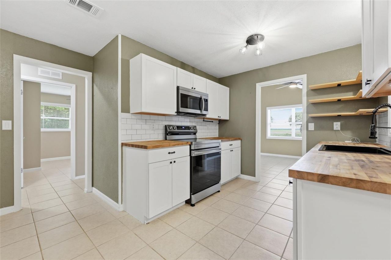 12471 SW Tustenuggee Avenue, Fort White, FL 32038 Photo
