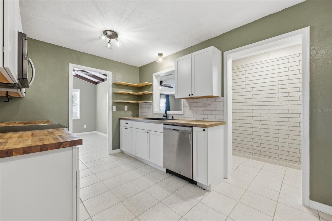 12471 SW Tustenuggee Avenue, Fort White, FL 32038 Photo