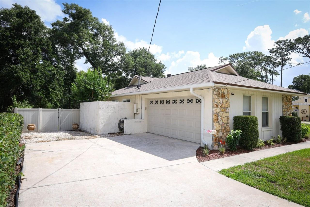 313 White Oak Drive , Altamonte Springs, FL 32701 Photo