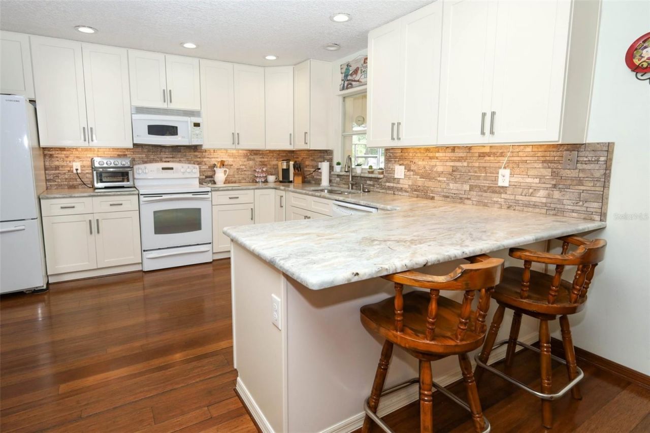 313 White Oak Drive , Altamonte Springs, FL 32701 Photo