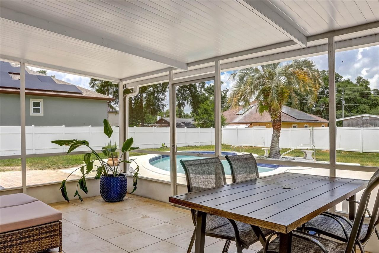 647 E Hillcrest Street , Altamonte Springs, FL 32701 Photo