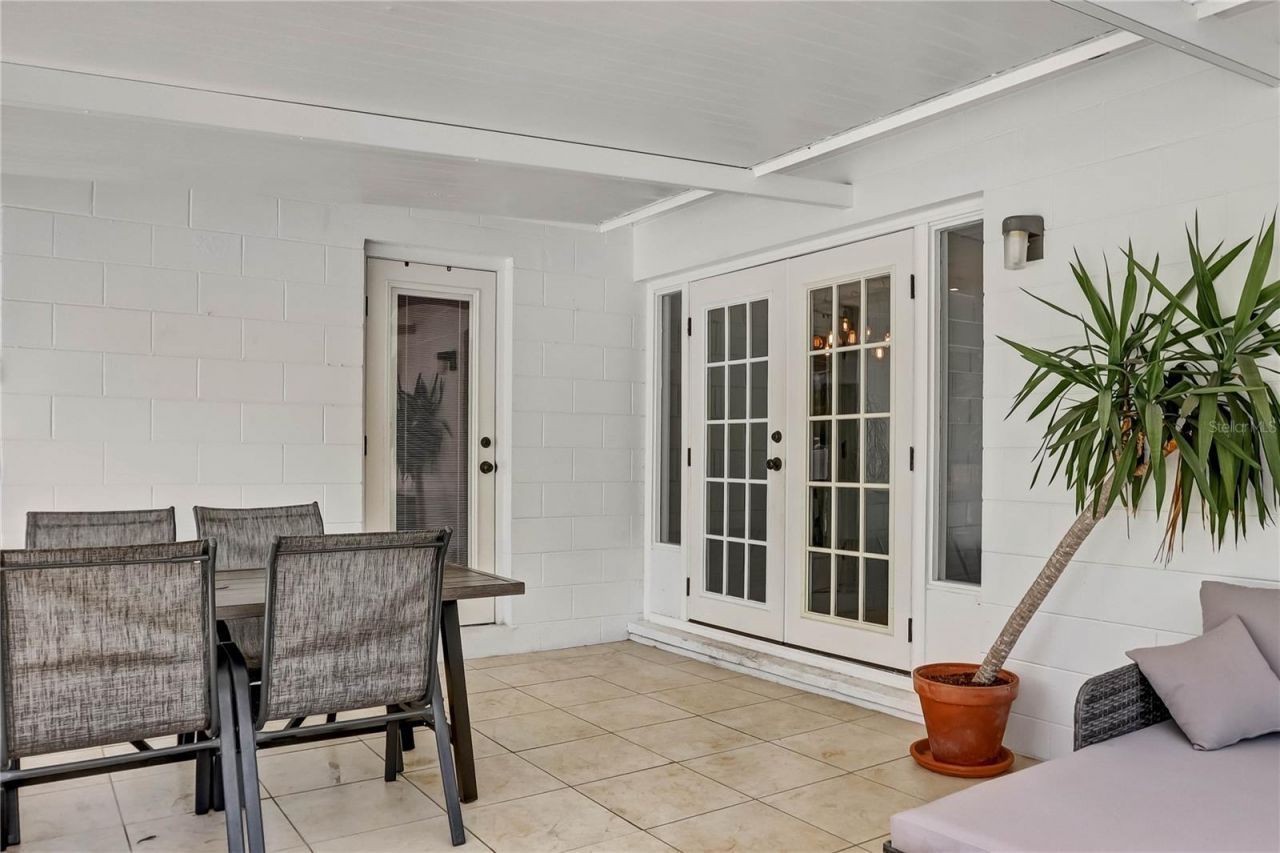 647 E Hillcrest Street , Altamonte Springs, FL 32701 Photo