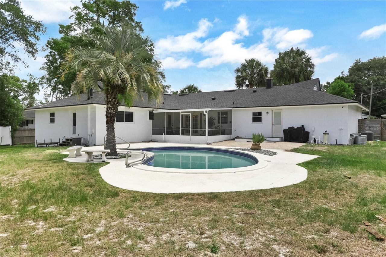 647 E Hillcrest Street , Altamonte Springs, FL 32701 Photo