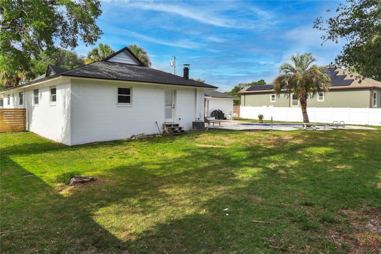 647 E Hillcrest Street , Altamonte Springs, FL 32701 Photo