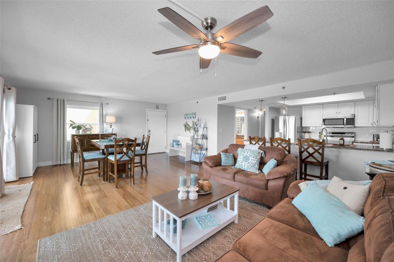 18610 Gulf Boulevard , Unit 610, Indian Shores, FL 33785 Photo