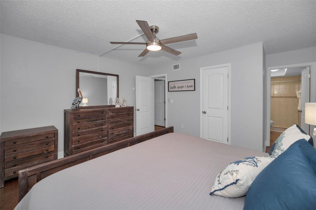 18610 Gulf Boulevard , Unit 610, Indian Shores, FL 33785 Photo