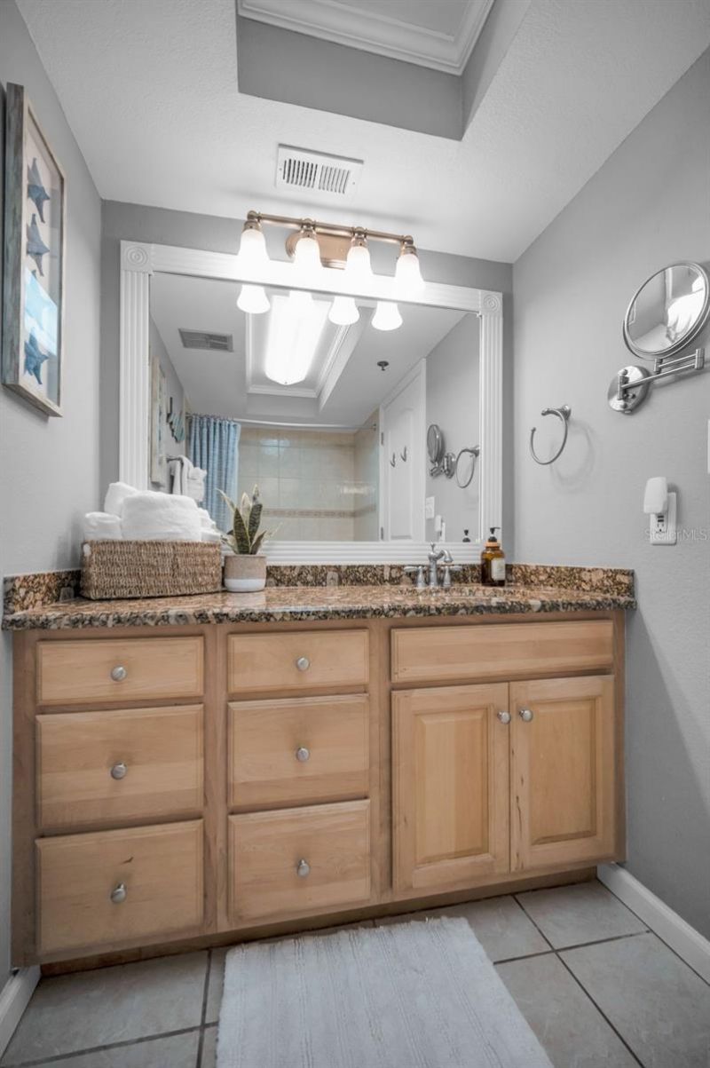 18610 Gulf Boulevard , Unit 610, Indian Shores, FL 33785 Photo