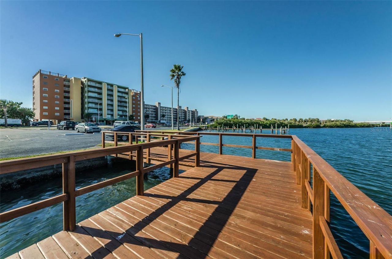 18610 Gulf Boulevard , Unit 610, Indian Shores, FL 33785 Photo