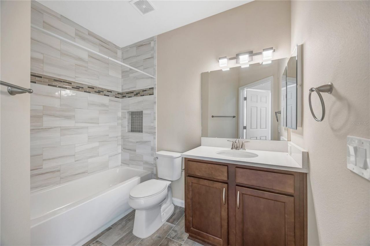 1231 Godavari Way, Unit 203, Wesley Chapel, FL 33543 Photo