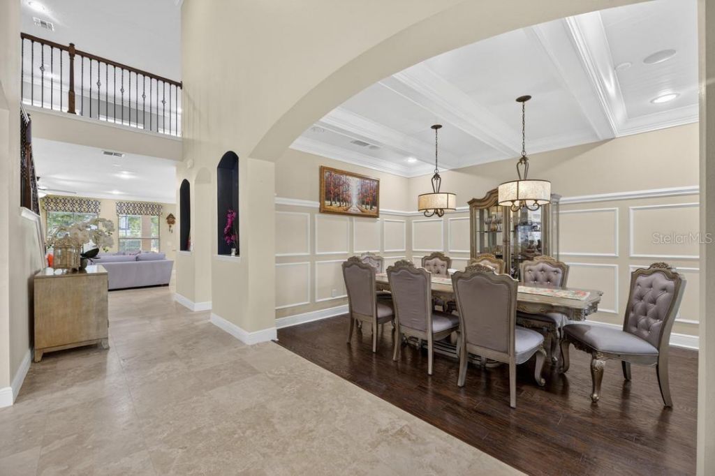 1823 Bella Casa Court, Tampa, FL 33618 Photo