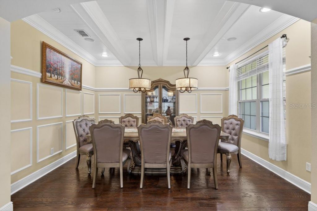 1823 Bella Casa Court, Tampa, FL 33618 Photo