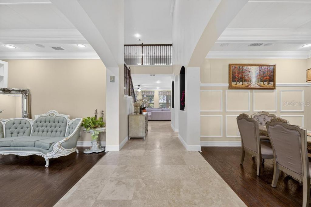 1823 Bella Casa Court, Tampa, FL 33618 Photo