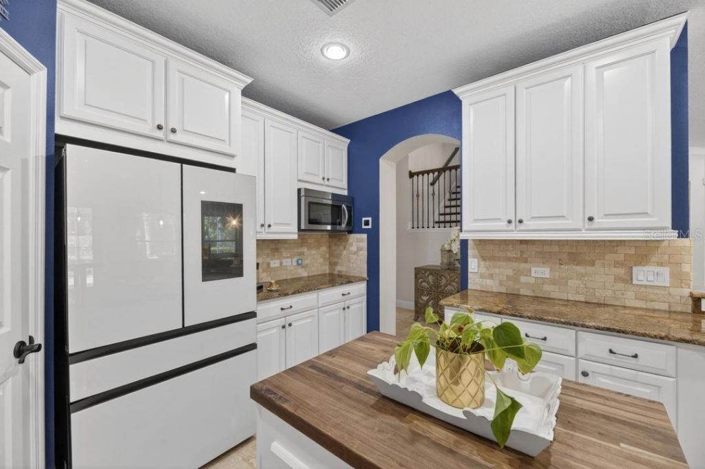 1823 Bella Casa Court, Tampa, FL 33618 Photo