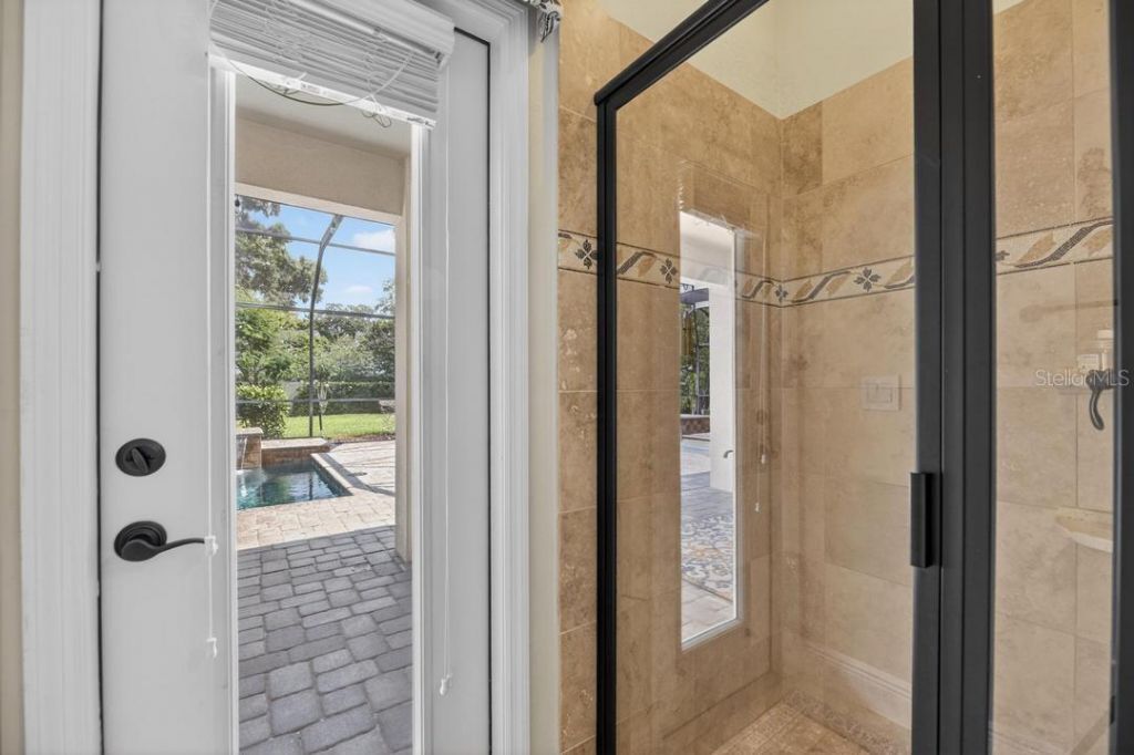 1823 Bella Casa Court, Tampa, FL 33618 Photo