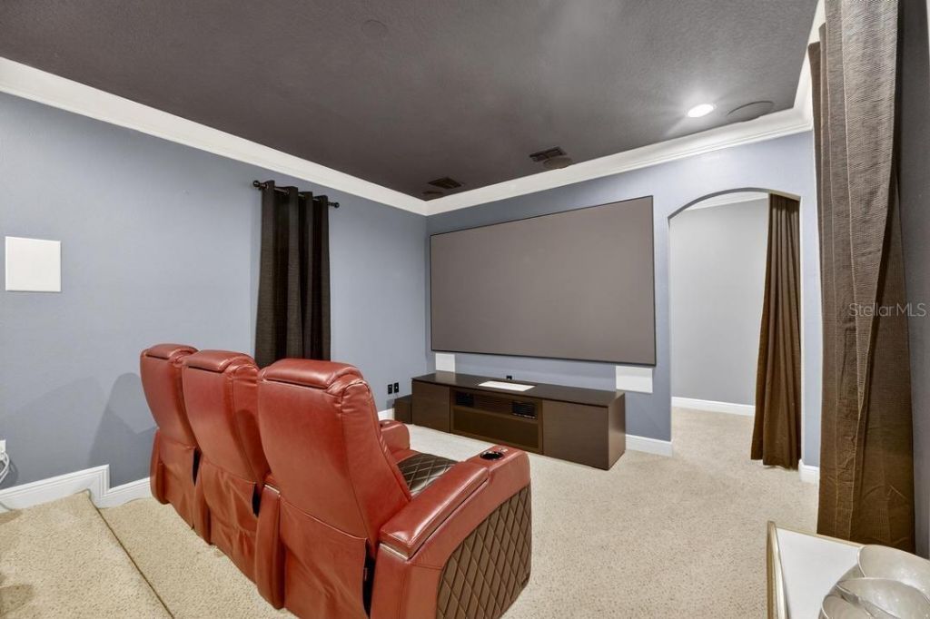 1823 Bella Casa Court, Tampa, FL 33618 Photo