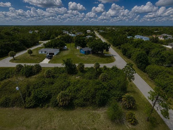 12225 BUROW AVENUE , PORT CHARLOTTE, FL 33981