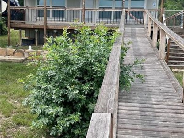 616 Lease Land Road, Coleman, TX 79510