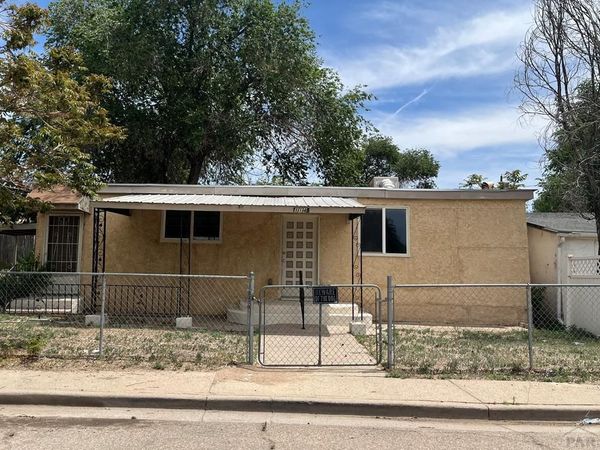 112-114 N Iola Ave, Pueblo, CO 81006