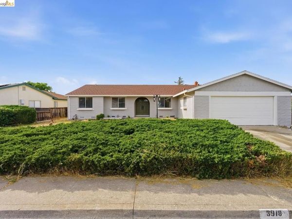 3918 Chatworth ST, Pittsburg, CA 94565
