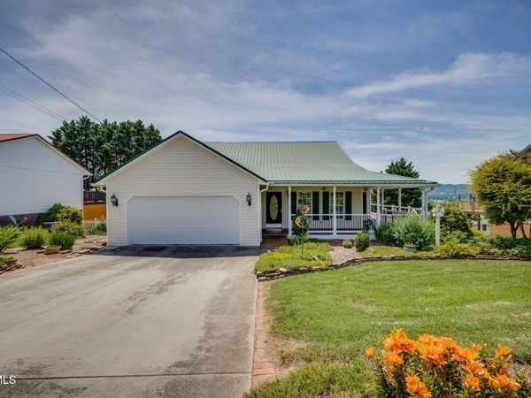 224 Chickasaw Circle, Church Hill, TN 37642