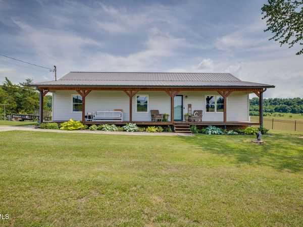 566 Carters Valley Road, Rogersville, TN 37857