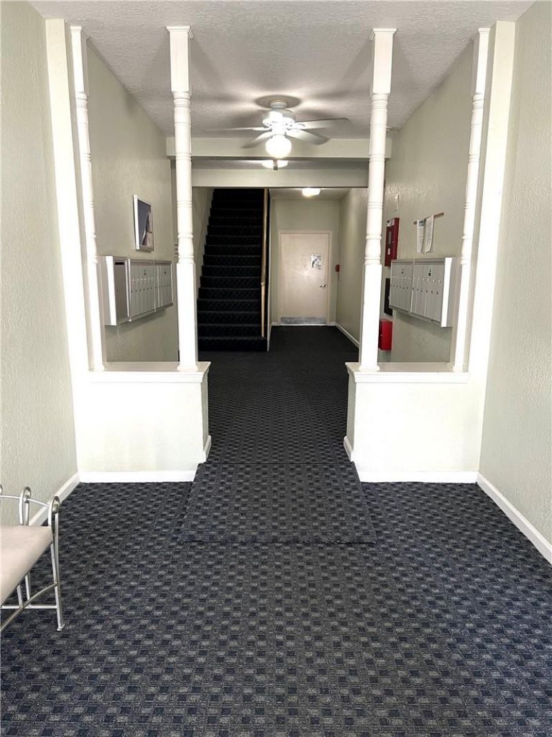 2270 NE 68th Street, Unit 1911, Fort Lauderdale, FL 33308 Photo