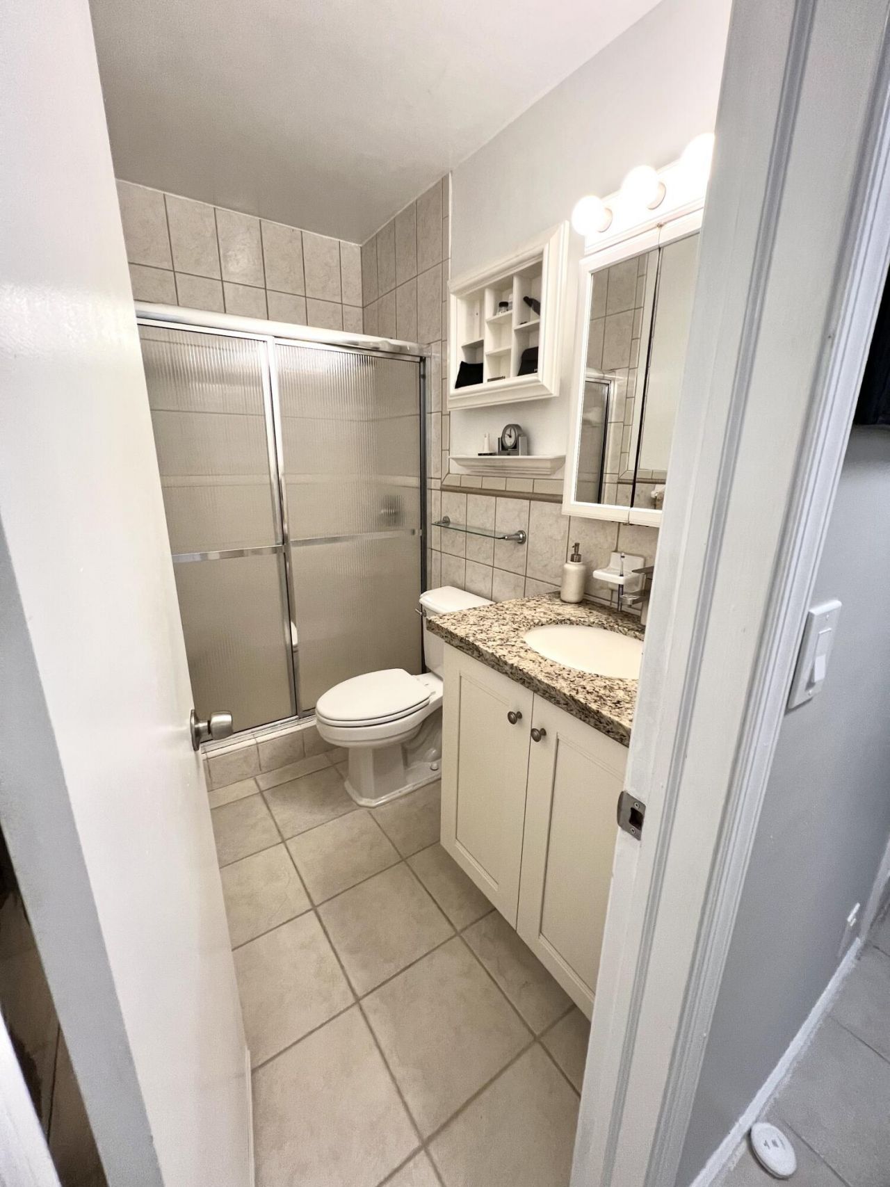 2270 NE 68th Street, Unit 1911, Fort Lauderdale, FL 33308 Photo